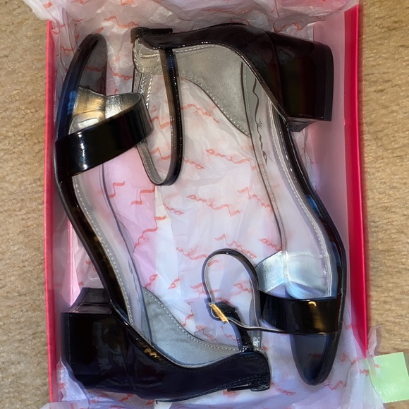 Nina Black Patent sandal - Picture 3 of 4